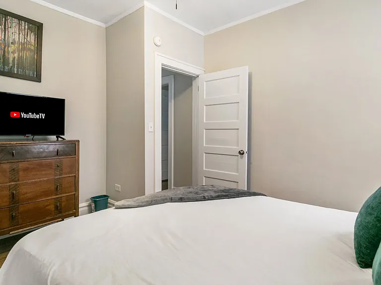 522 N Sheridan Rd #1 — Photo 17