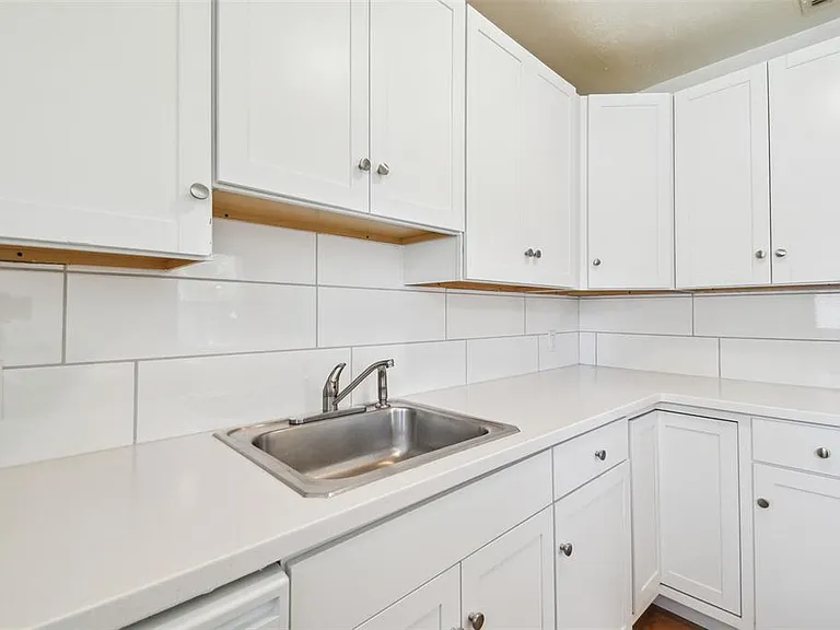 3808 S Grady Ave — Photo 19