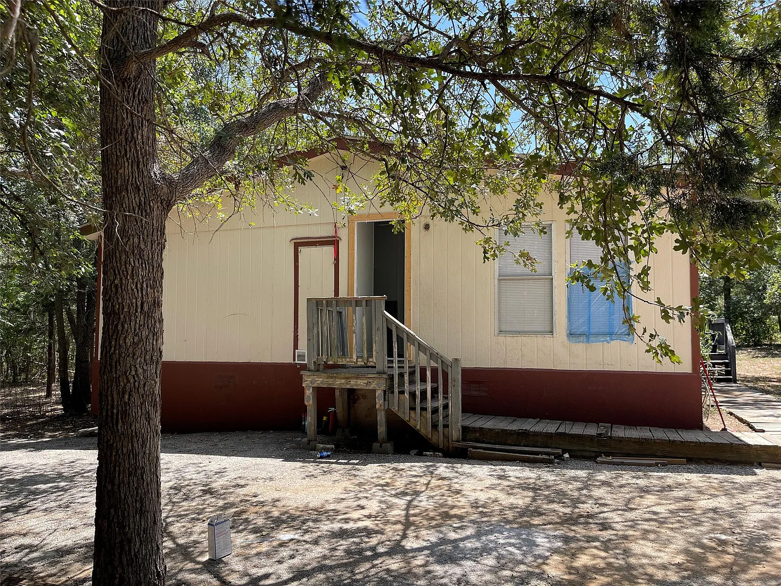 5 bed, 3.0 bath, 2176 sqft, $2,000 — Photo 4