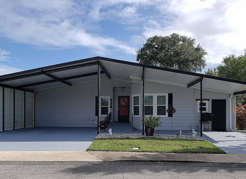 1st image of 2237 Mariposa Ave #390