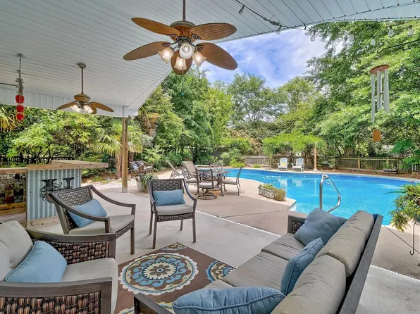 106 Brown St, Prosperity, SC 29127