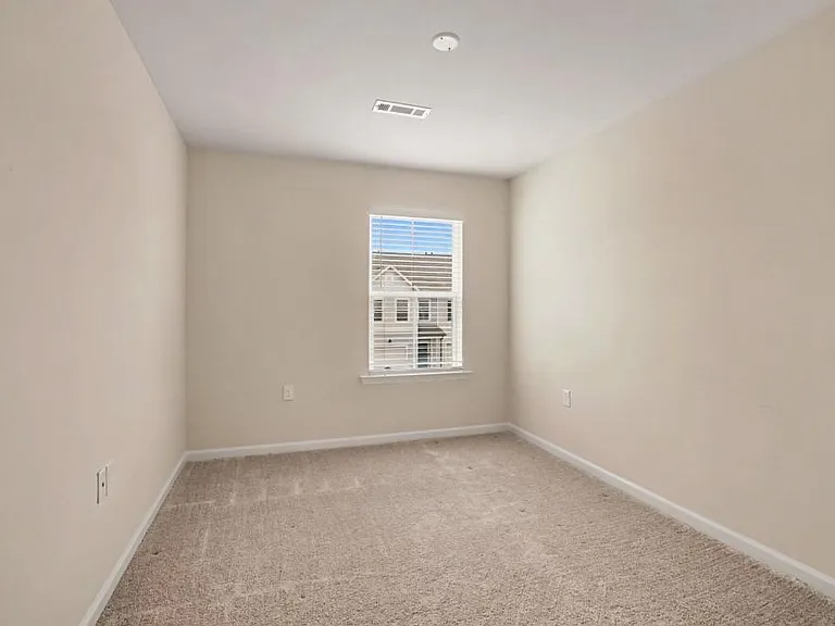 909 Falls Grove Trl — Photo 17