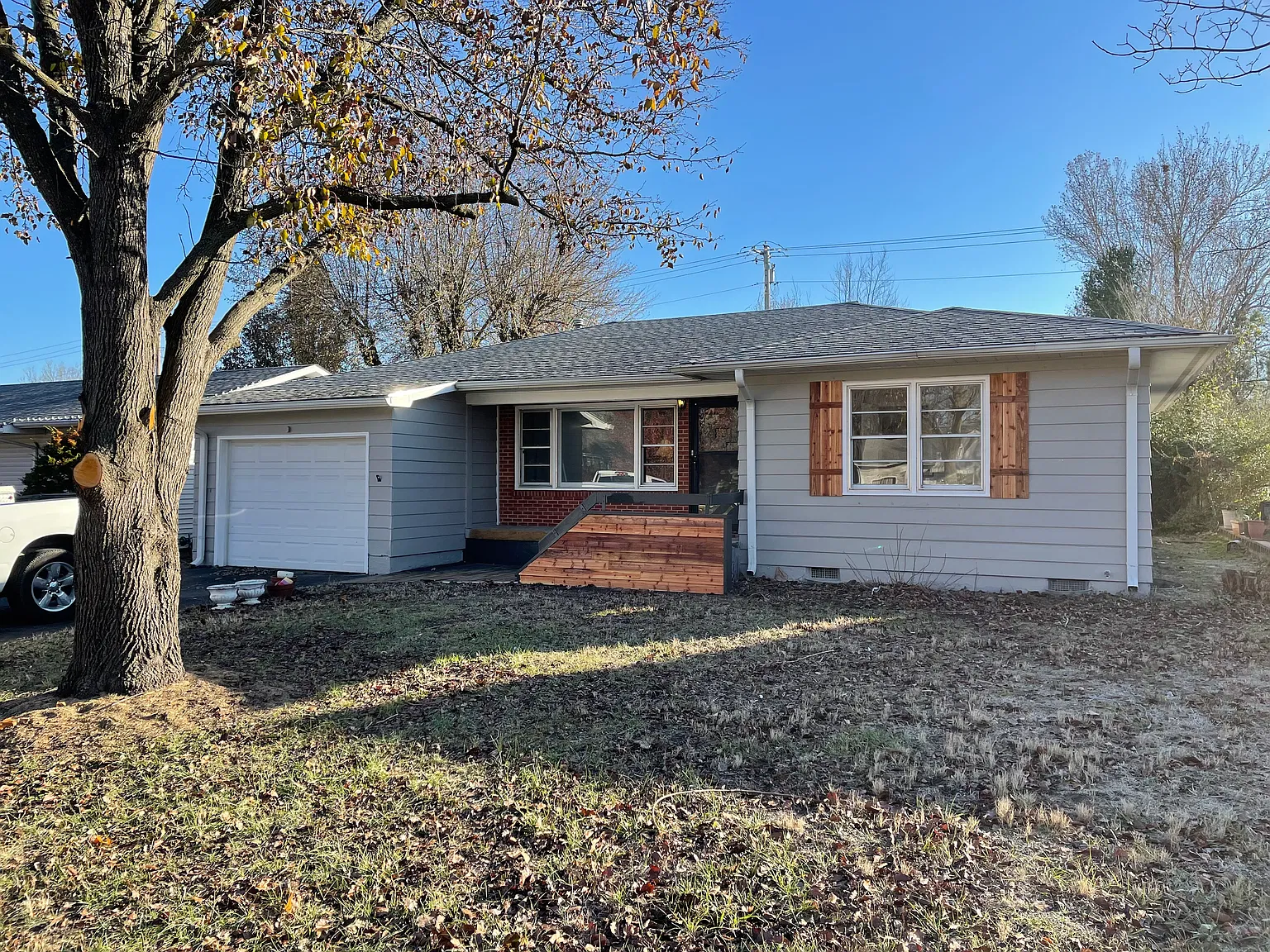 2 bed, $1,200 — Photo 1