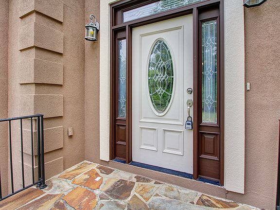 4th image of 3632 Galdway Dr