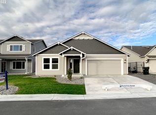 2263 NE 5th St, Hermiston, OR 97838