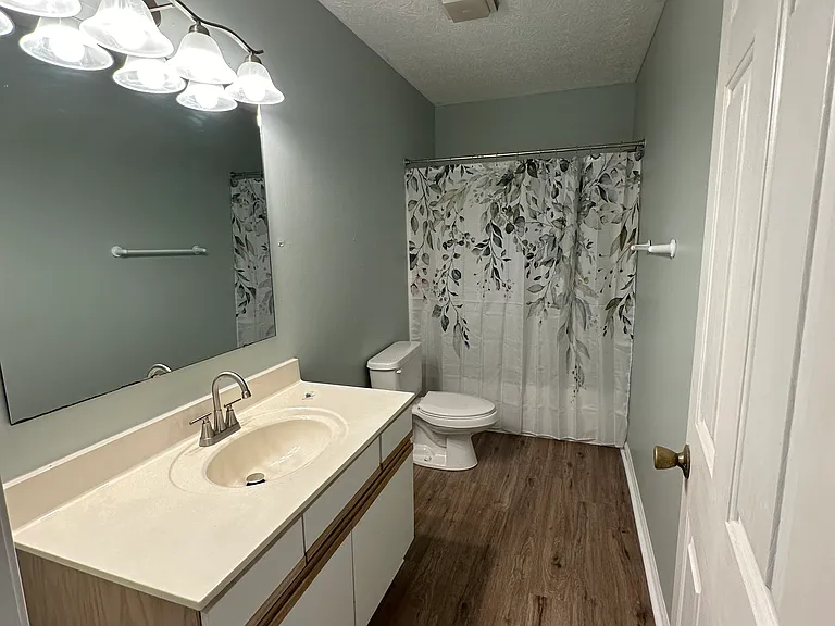 2 Green Meadow Ln #C — Photo 19