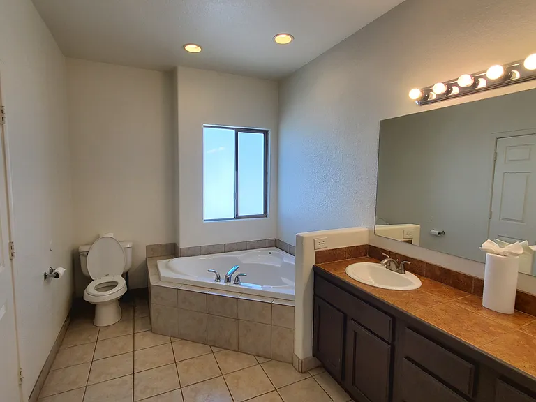 520 E Eva St #1 — Photo 19