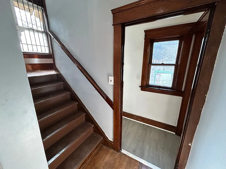 11220 Primrose Ave — Photo 36