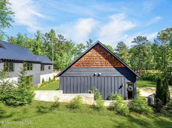 115 Weatherford Cir, Dadeville, AL 36853