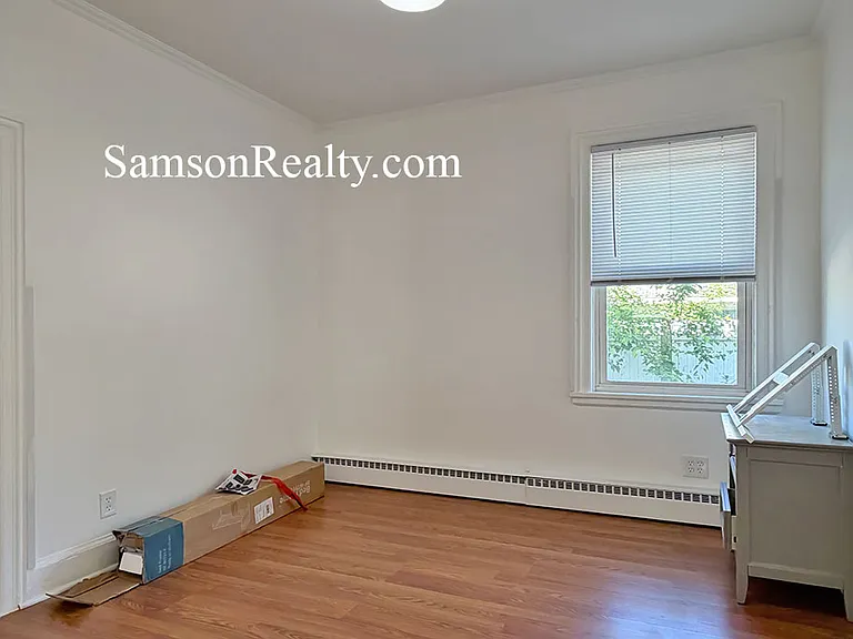 85 E George St #1 — Photo 6