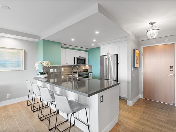 5th image of 340 Sunset Drive #1508