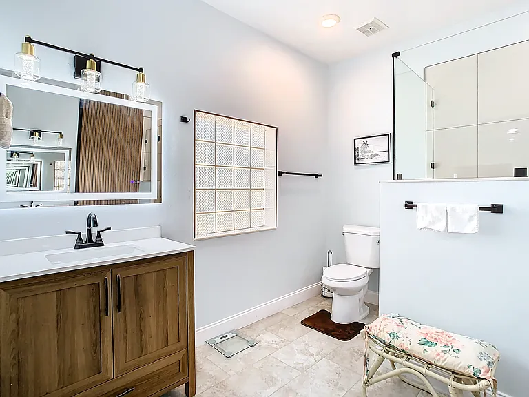 3321 W Aileen St — Photo 11