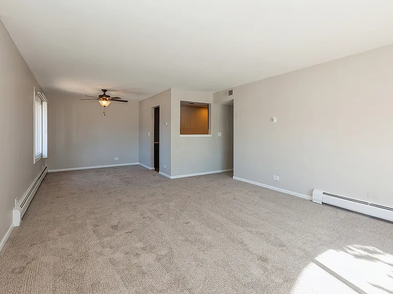 ReNew on Naper — Photo 6
