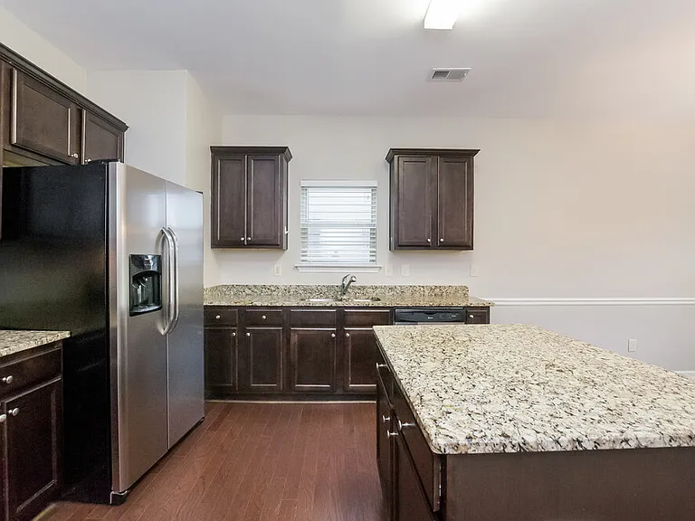 68 Teramont Ct — Photo 7