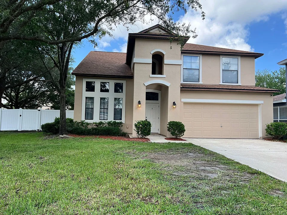 13491 Teddington Ln