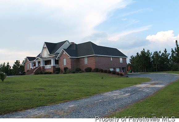 1st image of 475 Clear Springs Dr