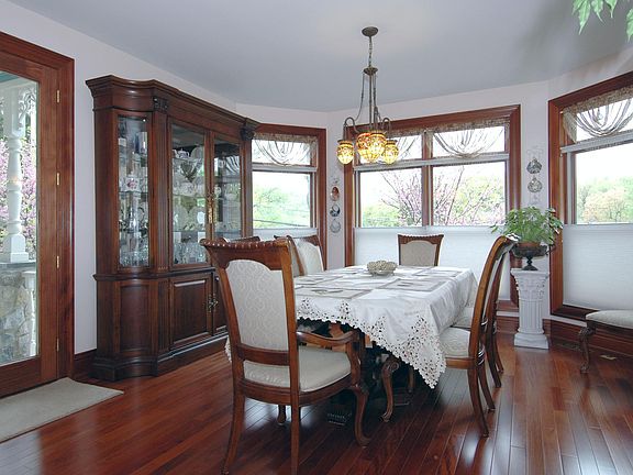 DINING ROOM WITH LAKE VIEWS
