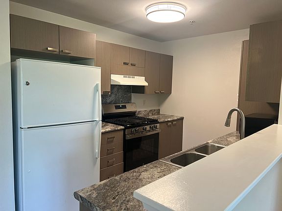 4th image of 56 Kihalani St Unit 1207