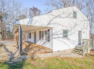 2140 Red Lane Rd, Powhatan, VA 23139