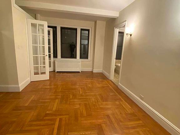 3rd image of 127 W 96th St #5CS