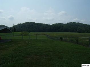 235 Moore Dr, Kodak, TN 37764