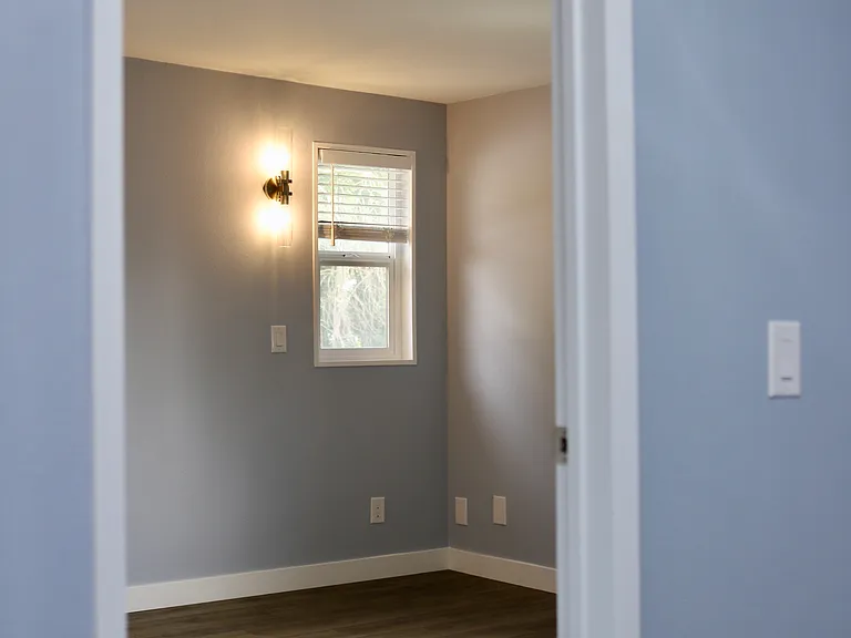 1515 E Union St #304 — Photo 19
