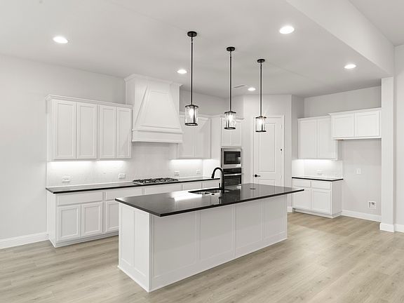 3rd image of 2132 Wickersham Rd