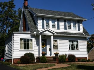 6864 Brecksville Rd, Independence, OH 44131