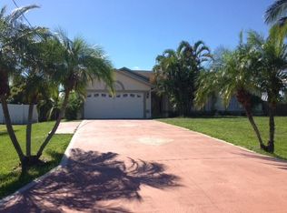 634 SE Stow Ter, Pt Saint Lucie, FL 34953