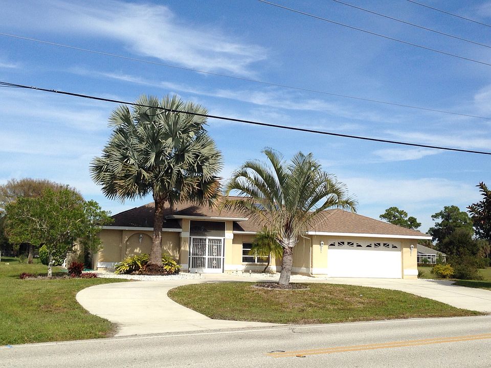 1st image of 561 Rotonda Cir