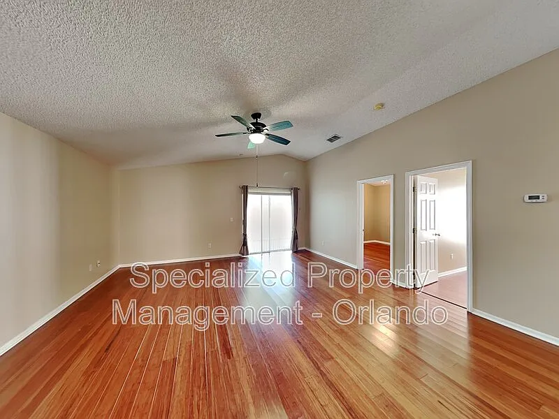 3 bed, 2.0 bath, 1260 sqft, $2,350 — Photo 3