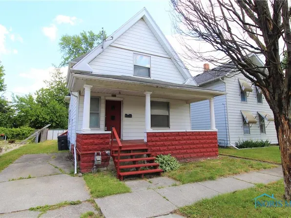 3936 Woodhaven Dr, Toledo, OH 43612