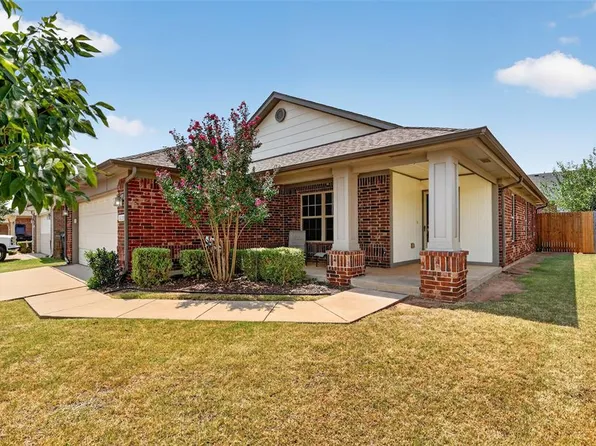 18205 Viento Dr, Edmond, OK 73012