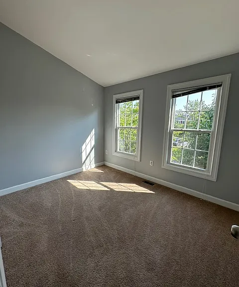 5564 Brittany Ct — Photo 14