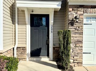 208 Clearwood Dr, Simpsonville, SC 29681