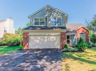4 Branson Dr, Lincroft, NJ