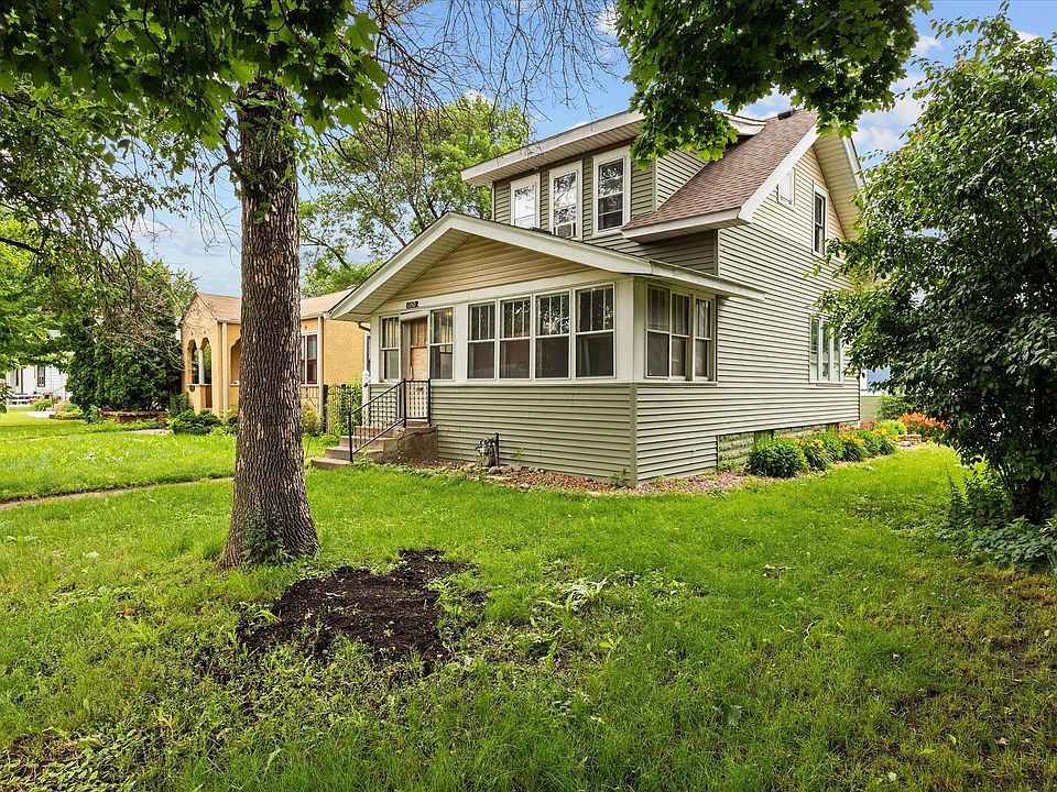 1st image of 1350 Snelling Ave N