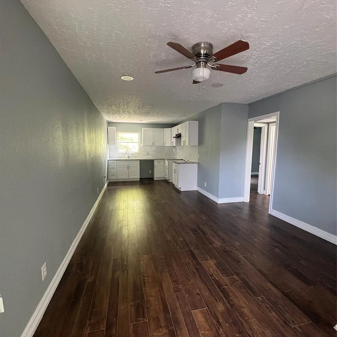 2 bed, 1.0 bath, 619 sqft, $1,500 — Photo 1