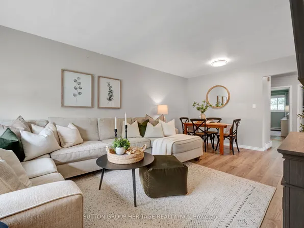 46 Alexander Ave, Peterborough, ON K9J 6B4