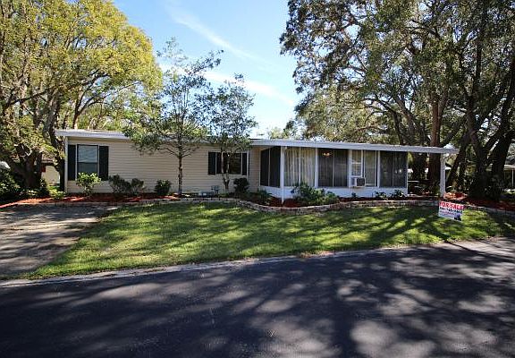 2nd image of 511 Nutmeg Cir