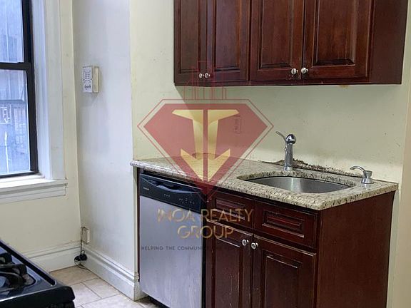 5th image of 111 Glenwood Ave #203