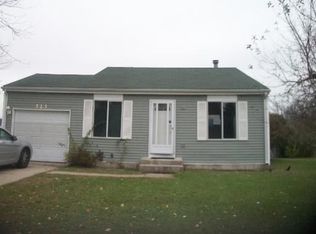 723 Burning Trl, Carol Stream, IL 60188