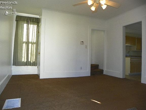 4th image of 1420 Hickory St