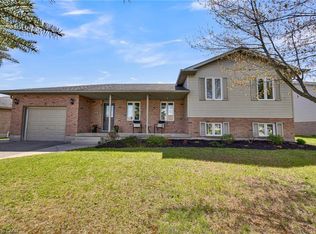 7 Windemere Ave, Tillsonburg, ON N4G5M8