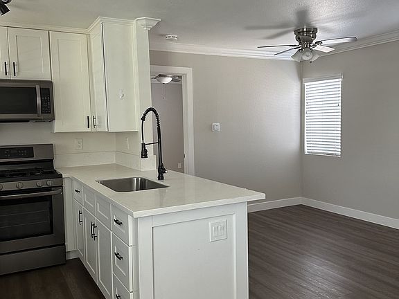 3rd image of 1267 Meta St #4