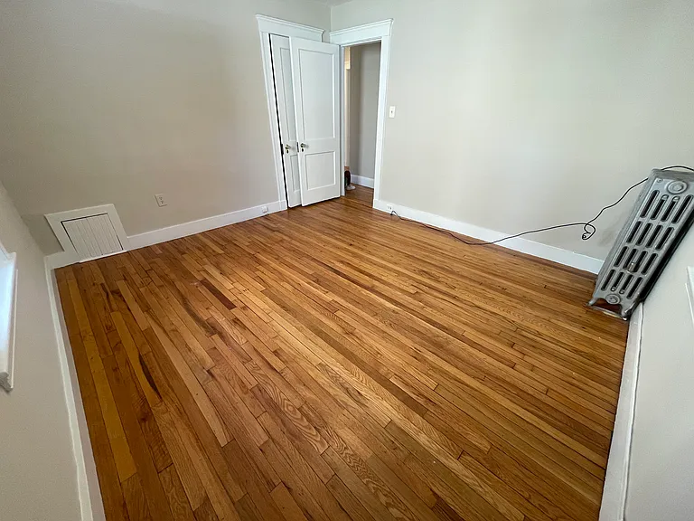 547 Hyde Park Ave #1 — Photo 12