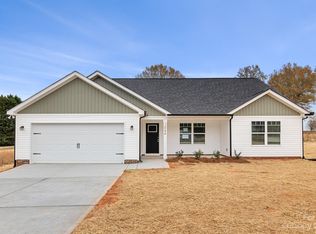 2044 Lakeside Ln, Conover, NC 28613