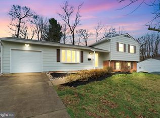 9204 Ashmeade Dr, Fairfax, VA 22032