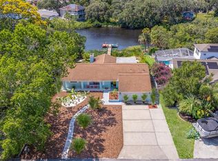 5631 Executive Dr, New Port Richey, FL 34652