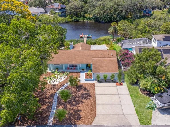 5631 Executive Dr, New Port Richey, FL 34652